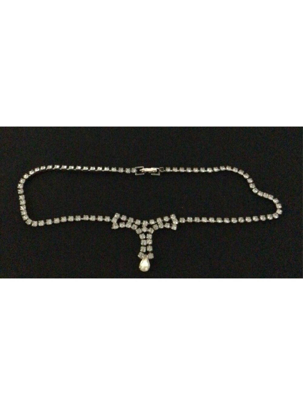 Vintage Rhinestone Necklace With Drop Pearl Pendant Silver-Tone Chain Elegant Ev
